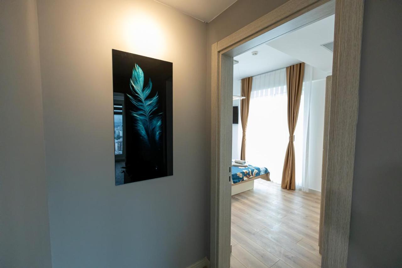 19Th & 18Th Floor Secure Apartments With Pool & Fitness & Parking Included In Price Skopje Exteriör bild